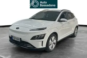 Продается подержанный автомобиль Hyundai Kona, 2021, 43 000 км, дизель, автомат, передний привод, TMAK581GFNJ040806