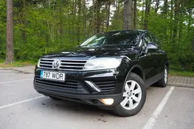 Müüa kasutatud auto Volkswagen Touareg, 2016, 303 000 km, 3.0, 193 kW, diisel, automaat, nelikvedu, 787WDR, WVGZZZ7PZHD008115