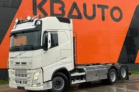 Продается подержанный vehicle Volvo FH 540 6x4 HIAB 21 ton / L=5600 mm / RETARDER / TANDEM AXLE LIFT, 2017, 559 523 км, 405 kW, дизель, автомат, YV2RT60D1HA801892
