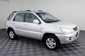 Продается подержанный автомобиль Kia Sportage, 2005, 192 000 км, 2.0, 83 kW, дизель, механическая, полный привод, 773BBI, KNEJE55155K043410