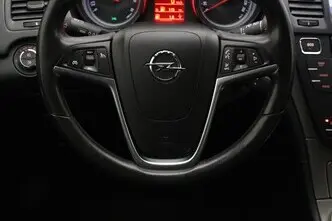 Opel Insignia, 1.4, 103 kW, bensiin, manuaal, esivedu