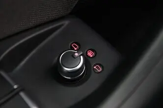 Audi Q3, 1.4, 110 kW, bensiin, automaat, esivedu