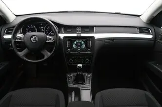 Škoda Superb, 1.4, 92 kW, bensiin, manuaal, esivedu