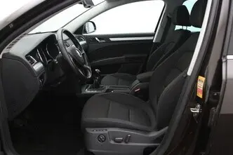 Škoda Superb, 1.4, 92 kW, bensiin, manuaal, esivedu