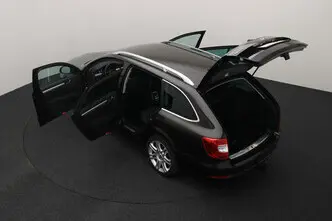 Škoda Superb, 1.4, 92 kW, bensiin, manuaal, esivedu