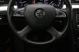 Škoda Superb, 1.4, 92 kW, bensiin, manuaal, esivedu