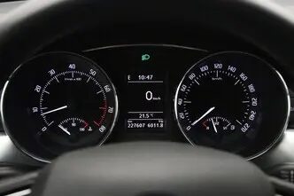 Škoda Superb, 1.4, 92 kW, bensiin, manuaal, esivedu