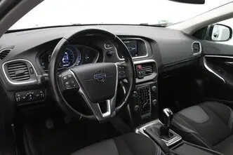 Volvo V40, 2.0, 140 kW, diisel, manuaal, esivedu