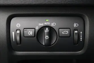 Volvo V40, 2.0, 140 kW, diisel, manuaal, esivedu