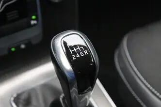 Volvo V40, 2.0, 140 kW, diisel, manuaal, esivedu