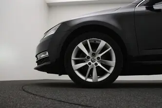 Škoda Octavia, 1.6, 85 kW, diisel, automaat, esivedu