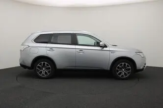Mitsubishi Outlander, 2.0, 89 kW, pistikhübriid, automaat, nelikvedu
