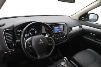 Mitsubishi Outlander, 2.0, 89 kW, pistikhübriid, automaat, nelikvedu