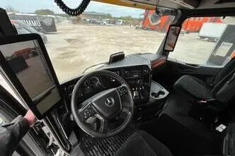 Mercedes-Benz Arocs 3263 8x4, 460 kW, diisel, automaat