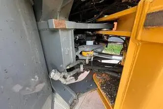 Liebherr L 550 4X4, 130 kW, diisel, automaat