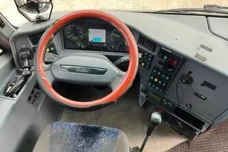 5.9, 185 kW, diisel, manuaal, tagavedu