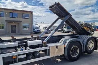 Scania P450 6x2*4, 331 kW, diisel, automaat