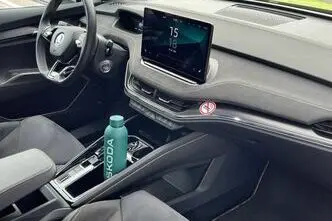 Škoda Enyaq, 77 kW, elekter, automaat, nelikvedu