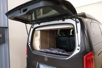 Mercedes-Benz V 250, 2.0, 140 kW, diesel, automatic, four-wheel drive