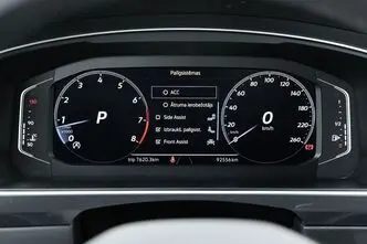 Volkswagen Tiguan, 1.5, 110 kW, бензин, автомат