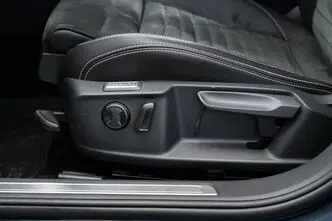 Volkswagen Passat, 2.0, 140 kW, бензин, автомат