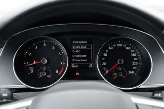 Volkswagen Passat, 2.0, 140 kW, бензин, автомат