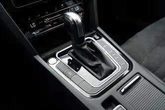 Volkswagen Passat, 2.0, 140 kW, бензин, автомат