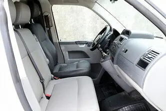 Volkswagen Transporter, 2.5, 130 kW, дизель, механическая, передний привод