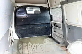 Volkswagen Transporter, 2.5, 130 kW, дизель, механическая, передний привод