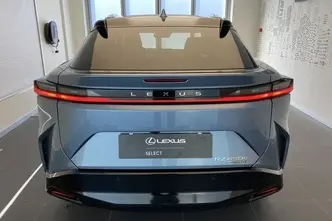 Lexus RZ, 132 kW, электричество, полный привод