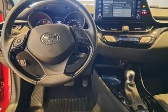 Toyota C-HR, 2.0, 112 kW, гибрид, автомат, передний привод