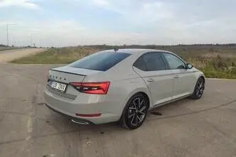 Škoda Superb, 2.0, 140 kW, bensiin, automaat, esivedu