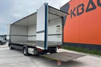 Mercedes-Benz Atego, 220 kW, дизель, автомат