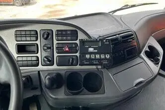 Mercedes-Benz Actros, 235 kW, diesel, automatic