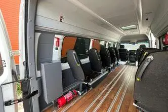 Mercedes-Benz Sprinter, 120 kW, дизель, автомат