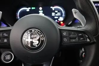 Alfa Romeo Tonale, 1.5, 96 kW, hybrid, automatic, front-wheel drive