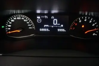 Peugeot 208, 1.2, 55 kW, bensiin, manuaal, esivedu