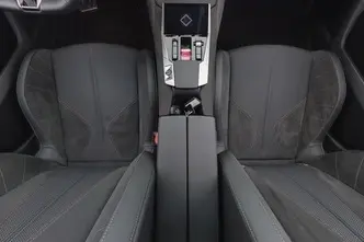 DS 4, 1.6, 165 kW, pistikhübriid, automaat, esivedu