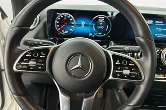Mercedes-Benz EQA, elekter, automaat, esivedu