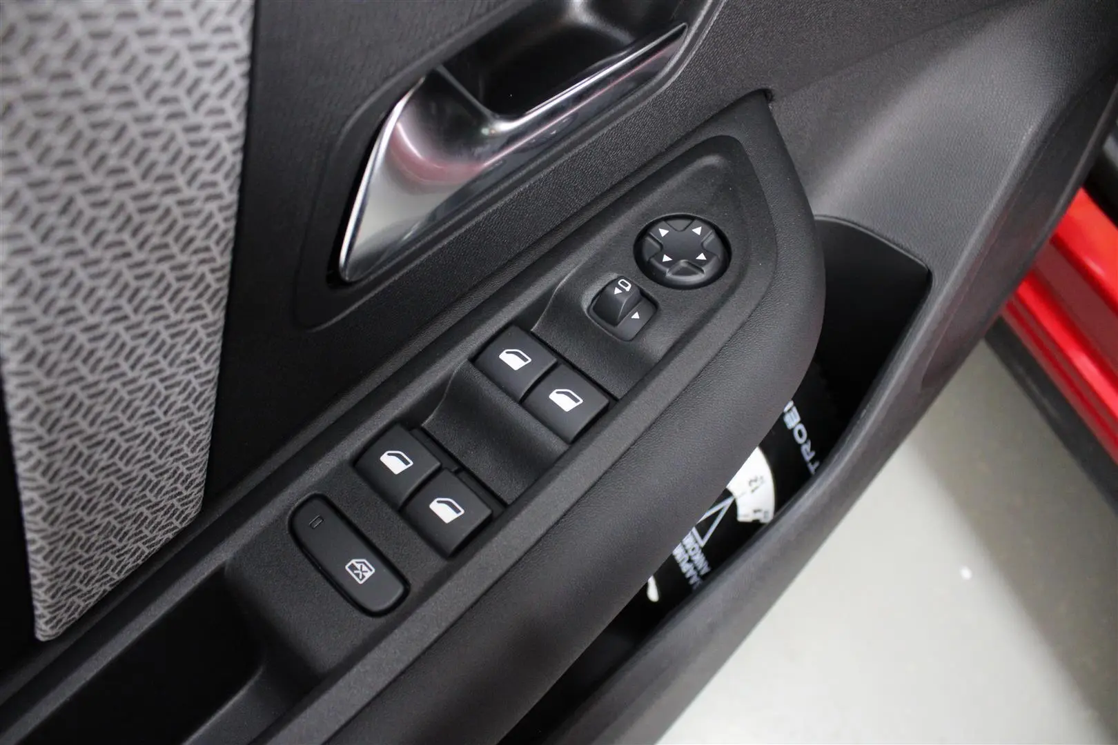 Citroën C4, 1.2, 96 kW, bensiin, automaat, esivedu