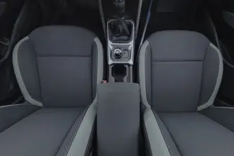Dacia Duster, 1.2, 96 kW, hübriid, manuaal, nelikvedu