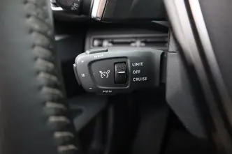 Peugeot 3008, 1.2, 96 kW, бензин, автомат, передний привод