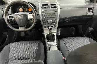 Toyota Corolla, 1.6, 97 kW, bensiin, manuaal, esivedu
