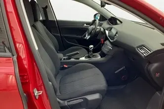 Peugeot 308, 1.2, 96 kW, бензин, механическая, передний привод
