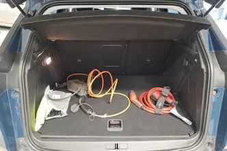 Peugeot 3008, 1.6, 133 kW, подключаемый гибрид, автомат, передний привод