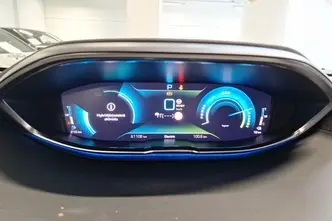 Peugeot 3008, 1.6, 133 kW, подключаемый гибрид, автомат, передний привод
