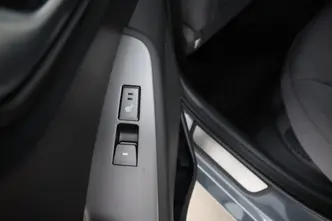 Hyundai IONIQ, 1.6, 77 kW, гибрид, автомат, передний привод