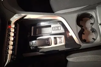 Peugeot 3008, 1.2, 96 kW, бензин, автомат, передний привод