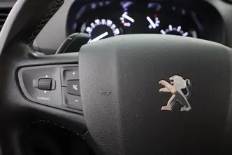 Peugeot Expert, 2.0, 106 kW, дизель, автомат, передний привод