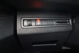 Peugeot 3008, 1.2, 96 kW, бензин, автомат, передний привод